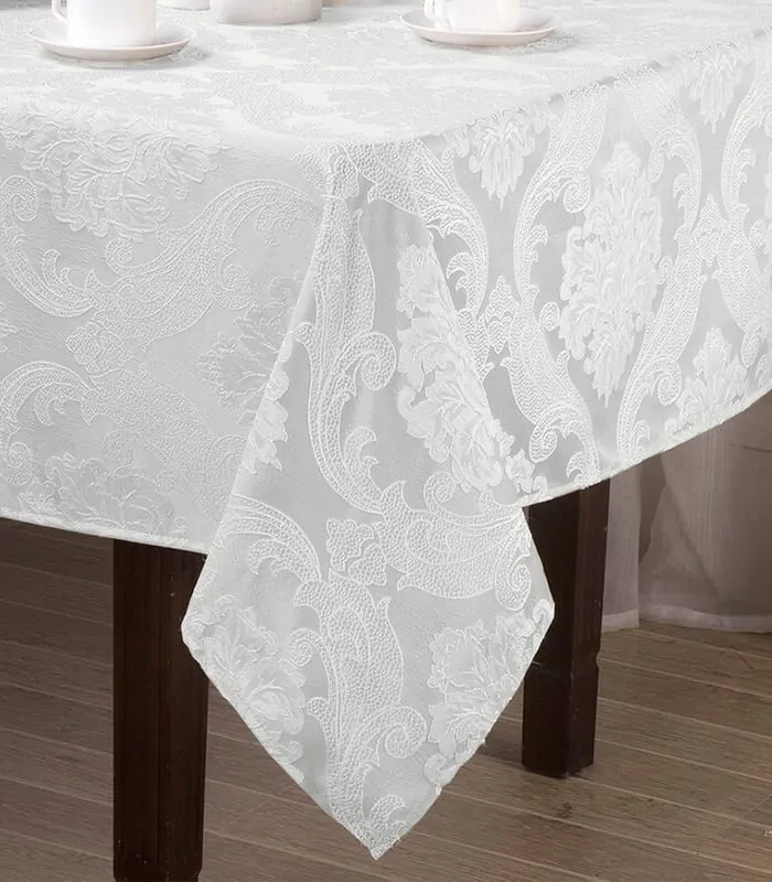 מפת שולחן ג’קארד גודל 145X240 ס''מ דגם מילאנו מבית Homestyle - צבע לבן