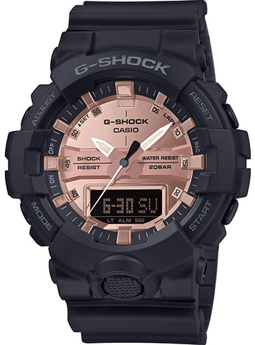 שעון יד אנלוגי-דיגיטלי משולב לגברים עם רצועת גומי Casio G-Shock GA-800-1ADR – צבע שחור