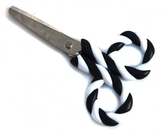 מספריים סוכרייה מבית YOLO – שחור לבן