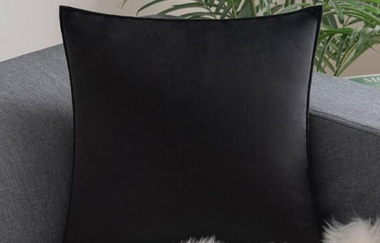 כרית נוי קטיפה 45x45 ס''מ מבית פסים - צבע שחור