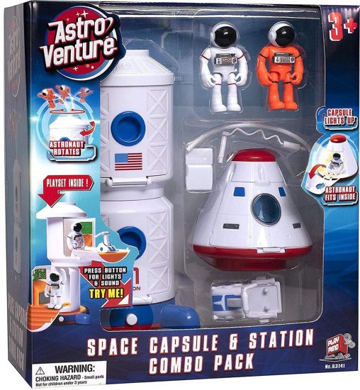 קפסולת ותחנת חלל עם אסטרונאוטים מבית Astro Venture