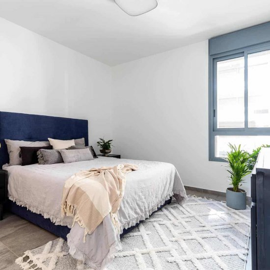 שטיח אטלס 20 אפור/קרם עם פרנזים 160*230 ס"מ - L