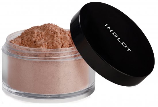 פודרה בתפזורת המקבעת את האיפור לאורך זמן Inglot בגוון 05 - במשקל 23 גרם