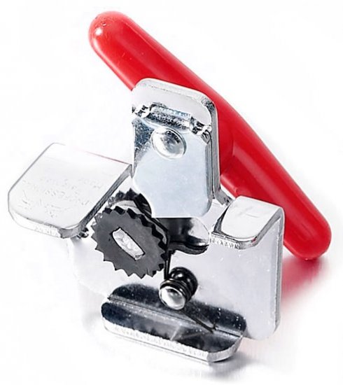 פותחן שימורים מקצועי מבית Rigamonti