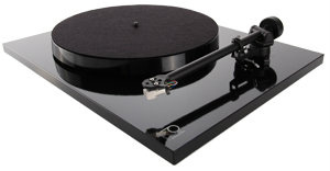 פטיפון REGA Planar 1 PL1 עם ראש Carbon - צבע שחור