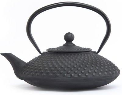 קומקום יפני ברזל יצוק 1.25 ליטר דגם Hira מבית Guro - שחור