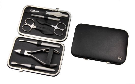 סט מניקור פדיקור 7 חלקים בגימור משויף סדרת Nobel & Steel מבית HK - נרתיק עור שחור – תמונה 3