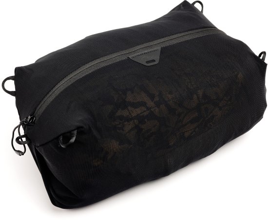 נרתיק אחסון קל במיוחד עשוי רשת Small מבית Peak Design - בצבע שחור – תמונה 3