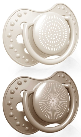 זוג מוצצי סיליקון מהדורת Harmony מבית Lovi - חום (3-6 חודשים)